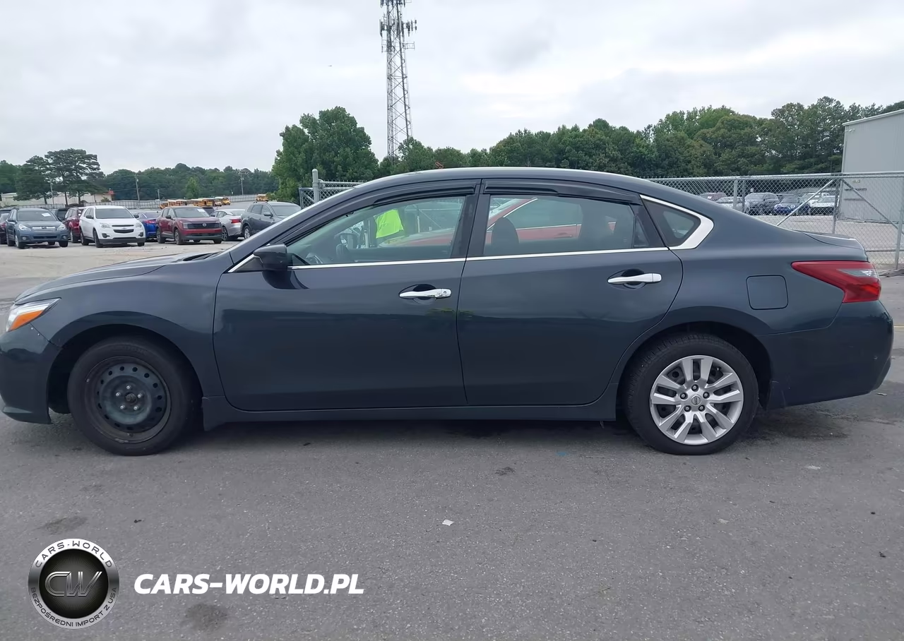 2018 Nissan Altima 2.5 S VIN:1N4AL3AP0JC227185 - 14