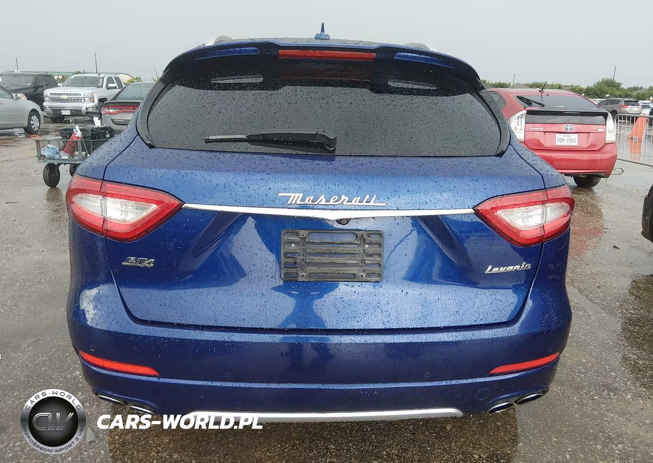 2017 Maserati Levante S VIN:ZN661YUS8HX260701 - 16