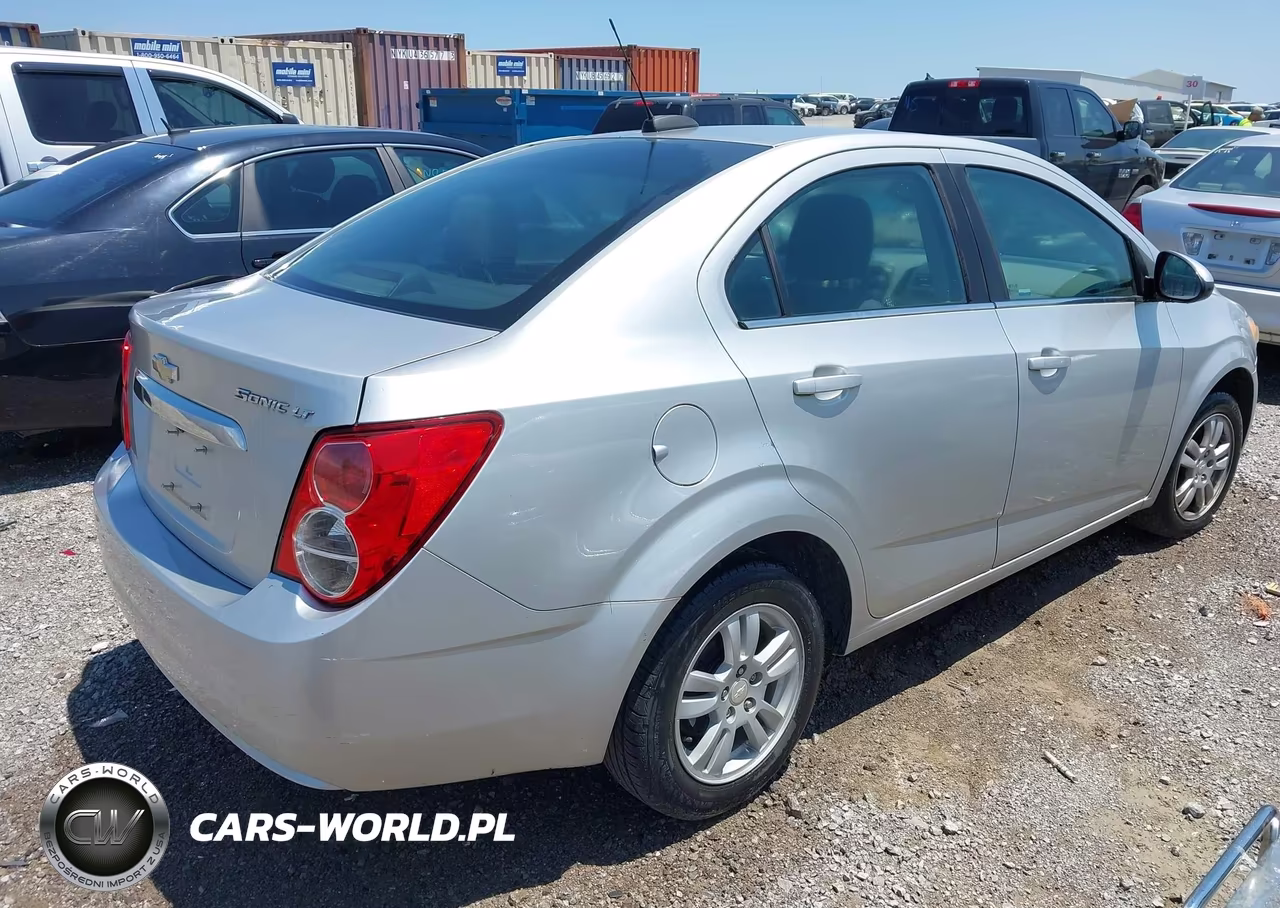 2015 Chevrolet Sonic Lt Auto VIN:1G1JC5SH8F4154901 - 4