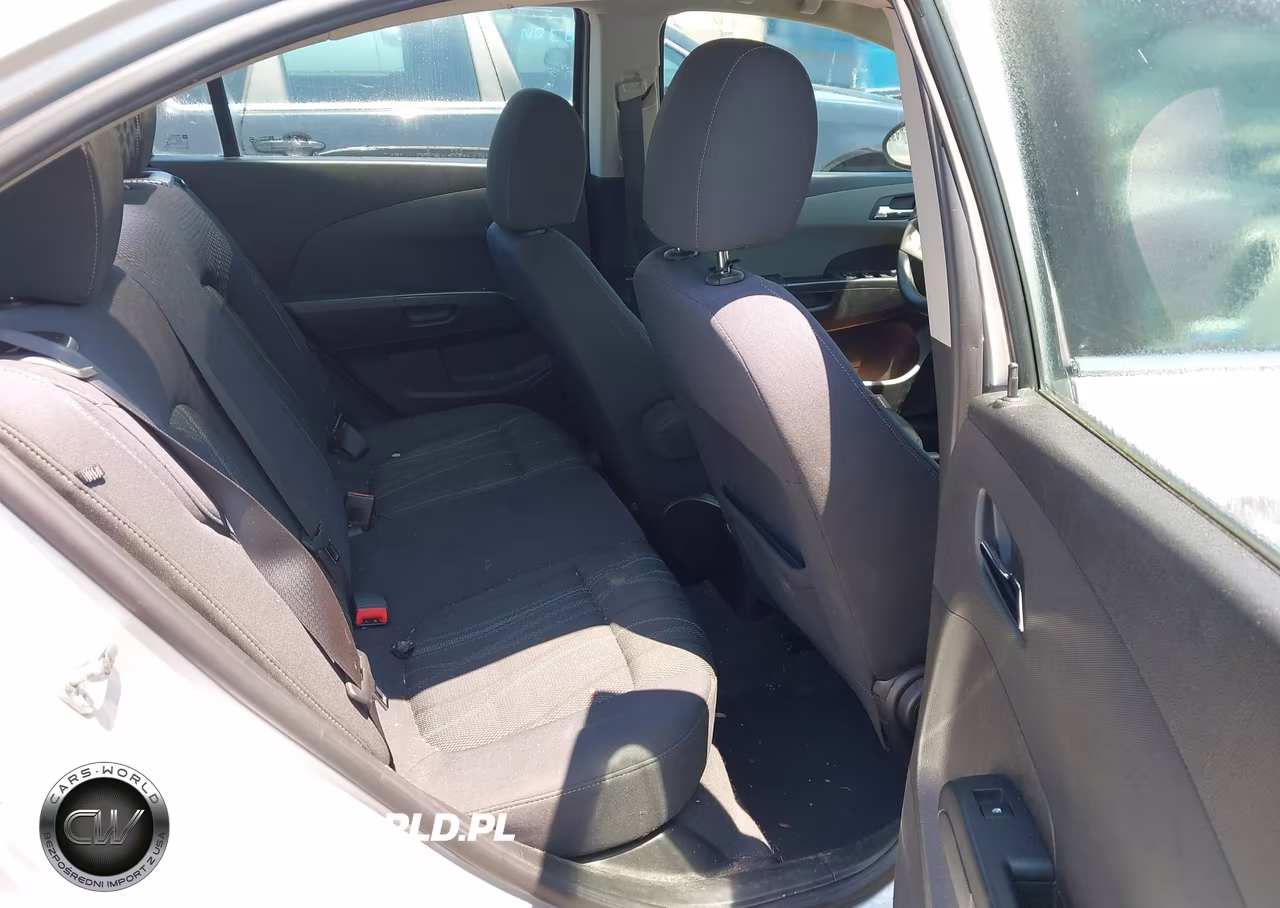 2015 Chevrolet Sonic Lt Auto VIN:1G1JC5SH8F4154901 - 8
