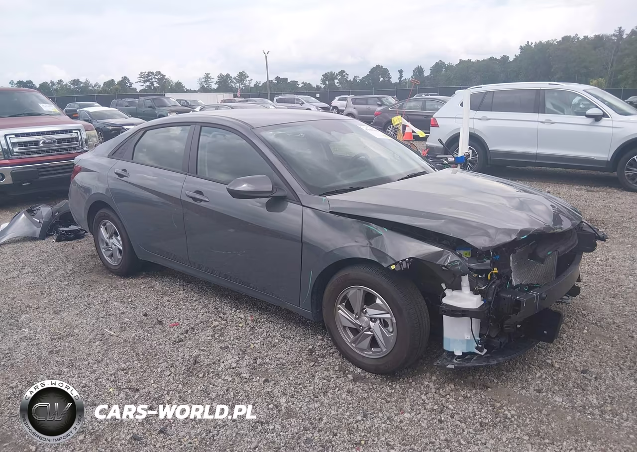 2026 Hyundai Elantra Se – zdjęcie 1 z 17