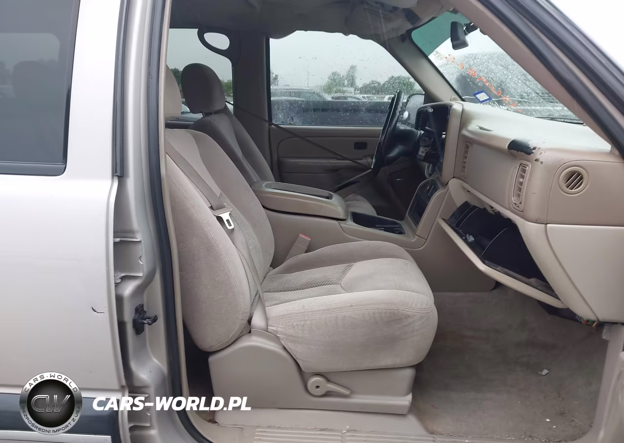 2004 Chevrolet Tahoe Ls VIN:1GNEK13Z14J110093 - 5