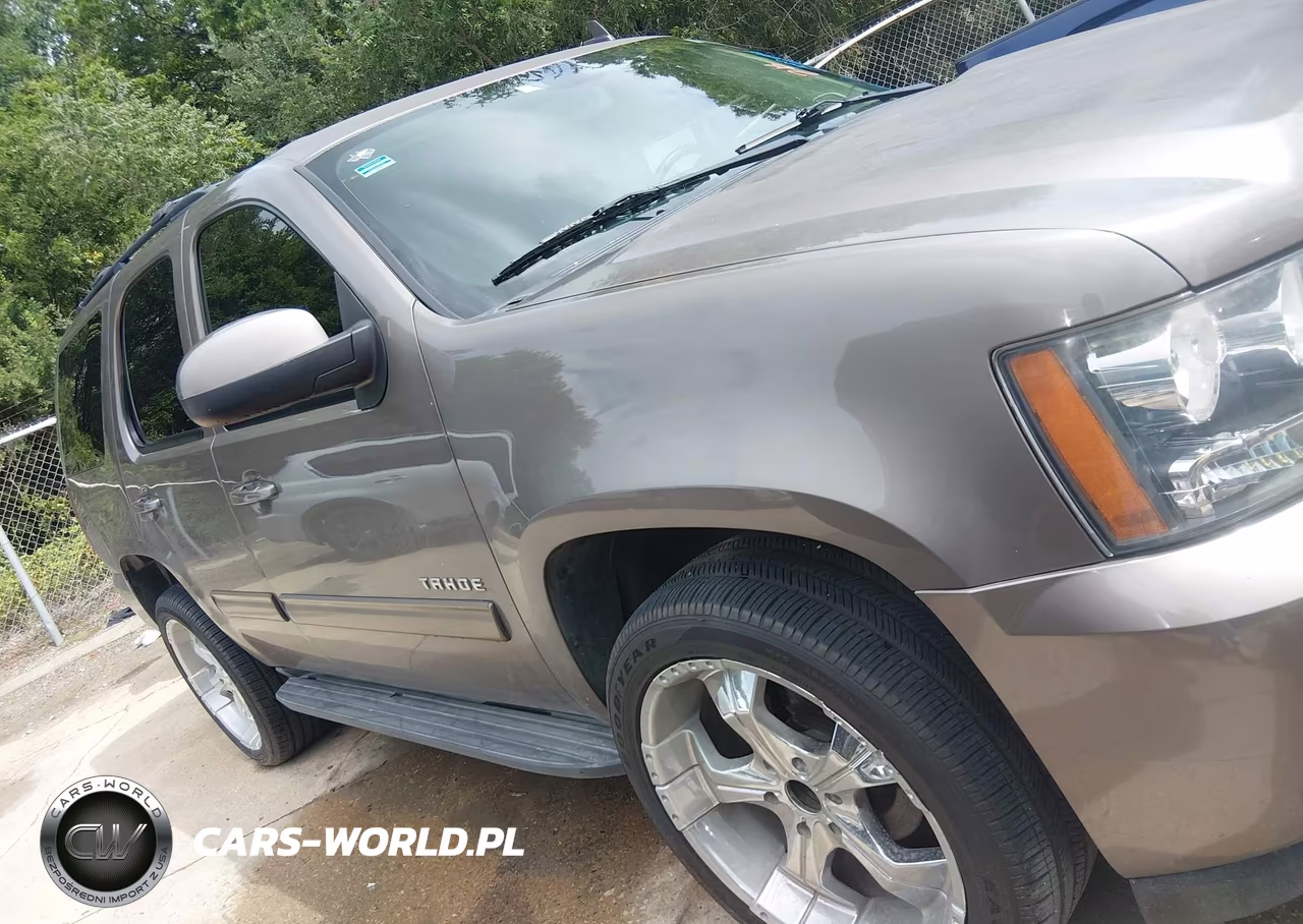 2013 Chevrolet Tahoe Ls VIN:1GNSCAE06DR277727 - 13