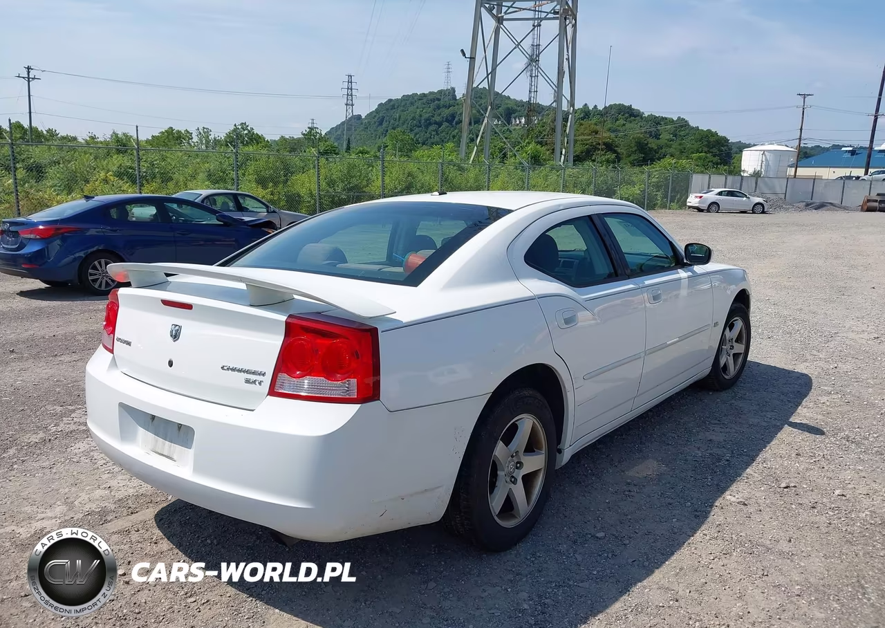 2010 Dodge Charger Sxt VIN:2B3CA3CV3AH257431 - 4