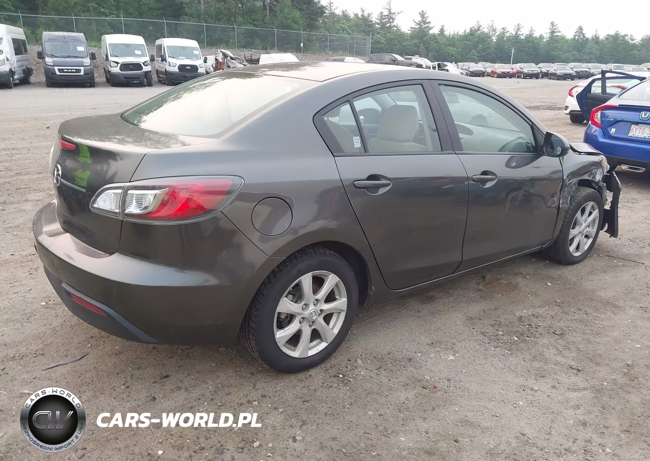 2010 Mazda Mazda3 I Touring VIN:JM1BL1SF0A1129035 - 4
