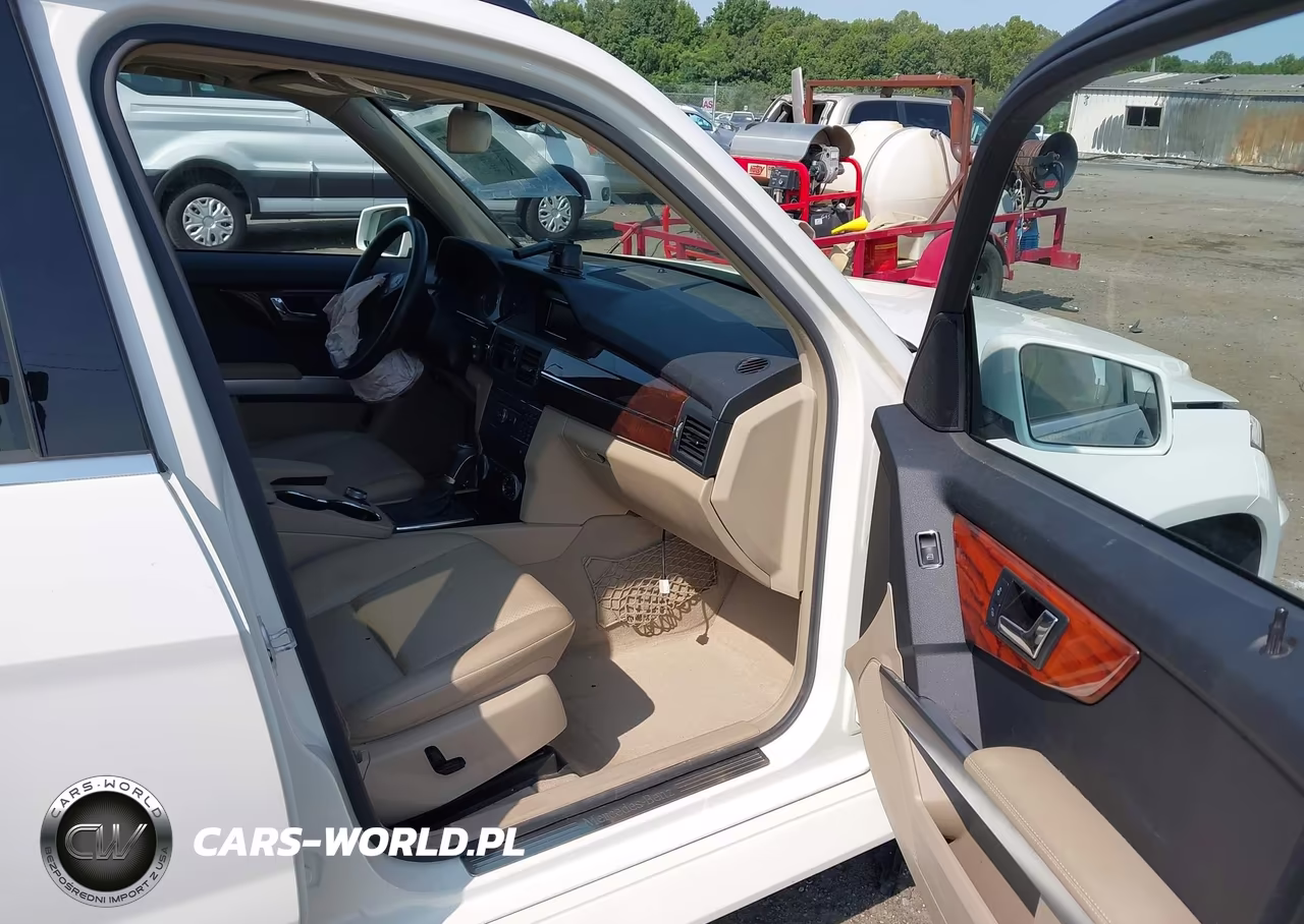 2010 Mercedes-Benz Glk 350 4Matic VIN:WDCGG8HB0AF419120 - 5