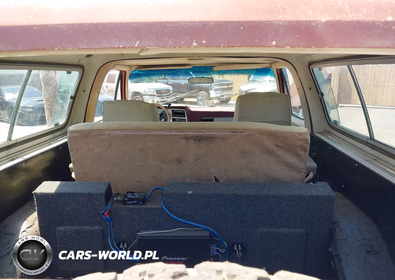 1983 GMC Jimmy K1500 VIN:1G5EK18H4DF514413 - 13