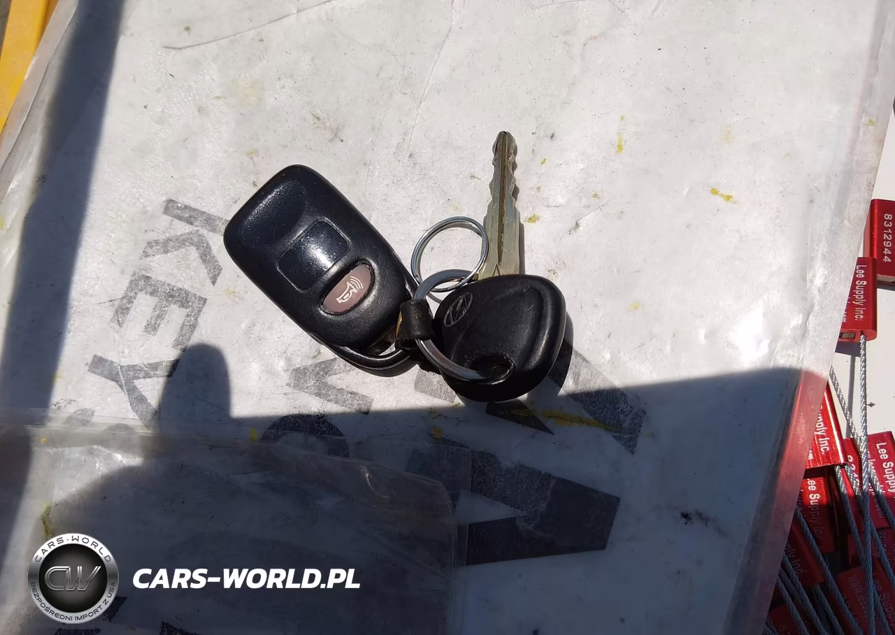 2007 Hyundai Accent Gls VIN:KMHCN46C47U121362 - 11