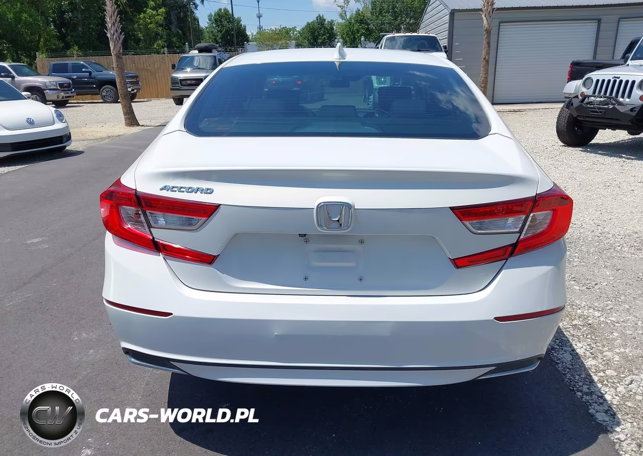 2018 Honda Accord Lx VIN:1HGCV1F15JA112228 - 17