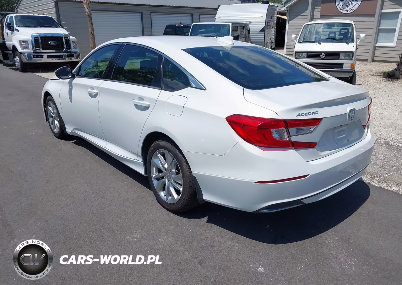 2018 Honda Accord Lx VIN:1HGCV1F15JA112228 - 3