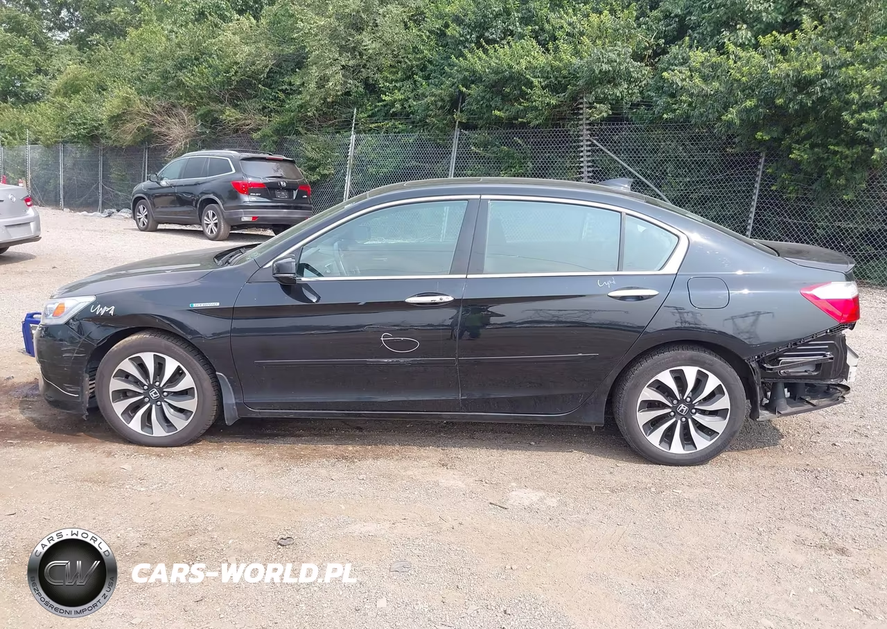 2014 Honda Accord Hybrid Touring VIN:1HGCR6F76EA007516 - 14