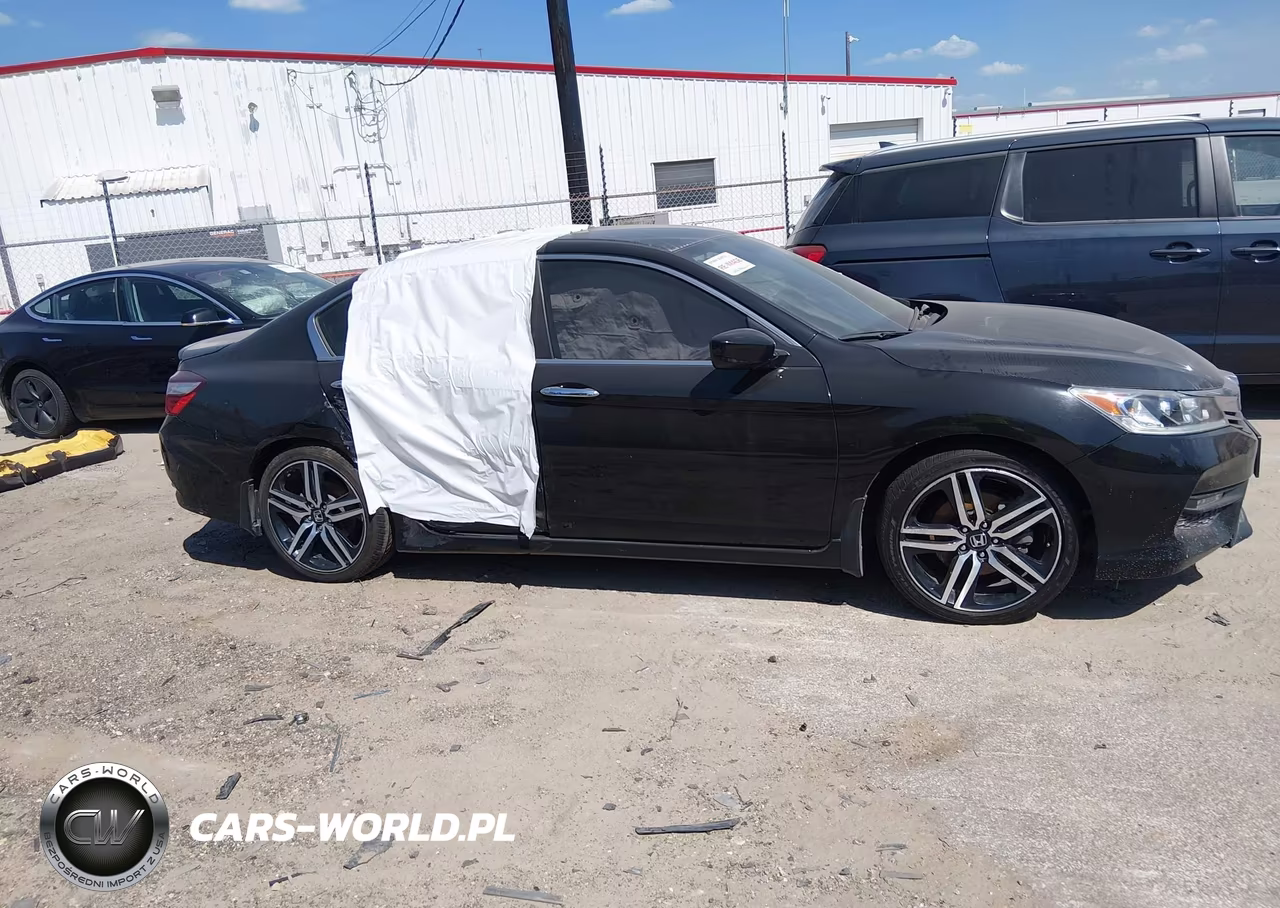 2016 Honda Accord Sport VIN:1HGCR2F54GA060743 - 13