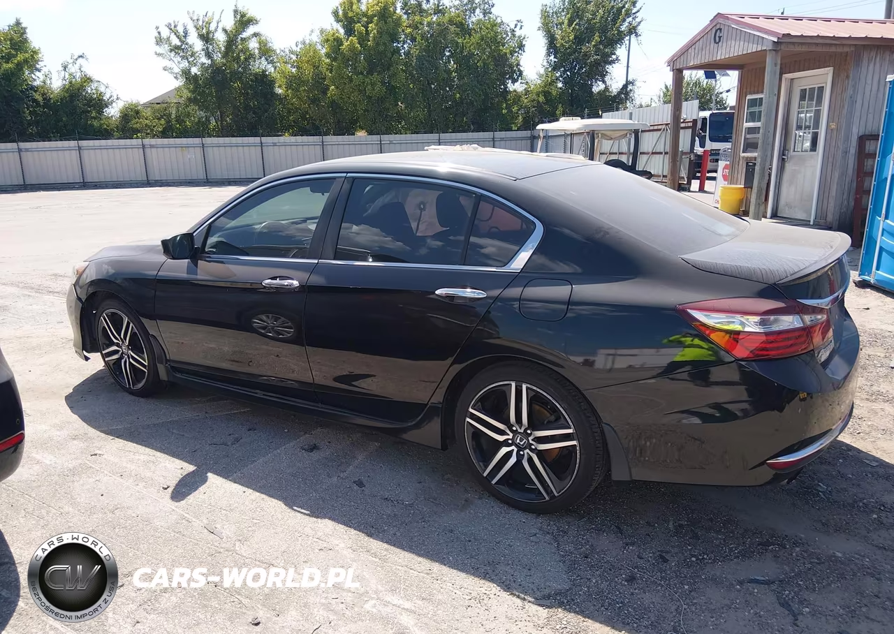 2016 Honda Accord Sport VIN:1HGCR2F54GA060743 - 14