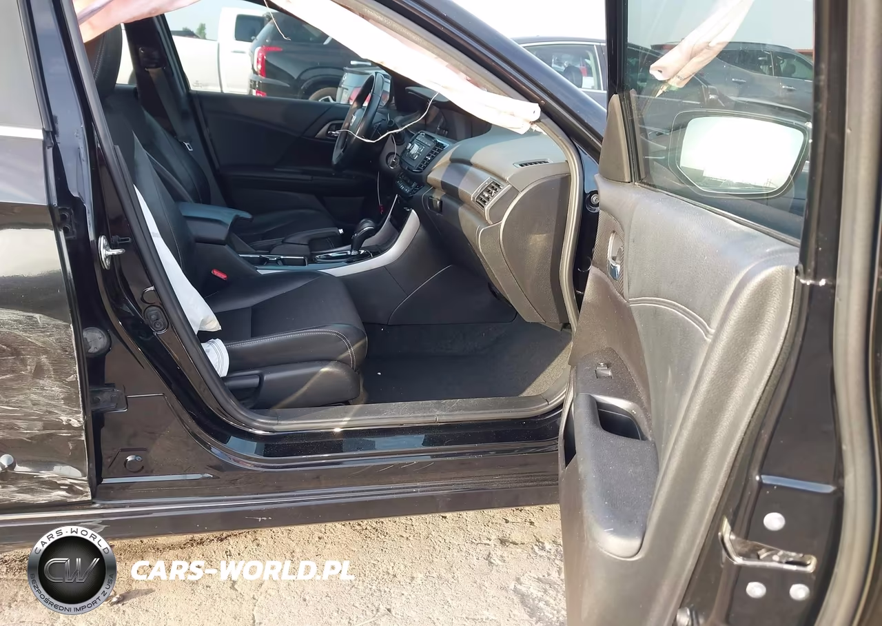 2016 Honda Accord Sport VIN:1HGCR2F54GA060743 - 5
