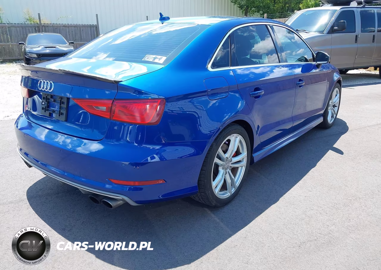 2015 Audi S3 2.0T Premium Plus VIN:WAUBFGFFXF1108539 - 4