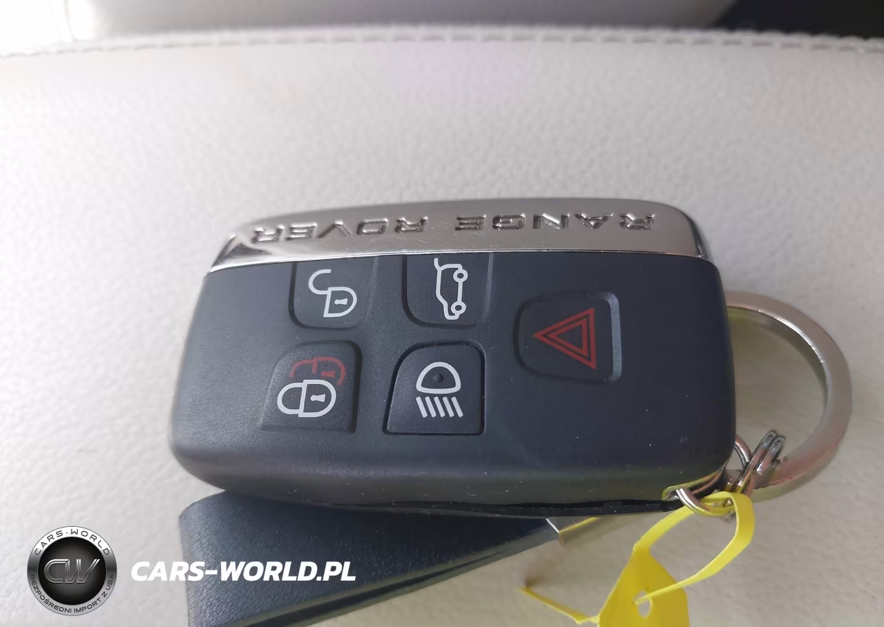 2018 Land Rover Range Rover Velar P250 Se R-Dynamic VIN:SALYL2RX7JA768097 - 11