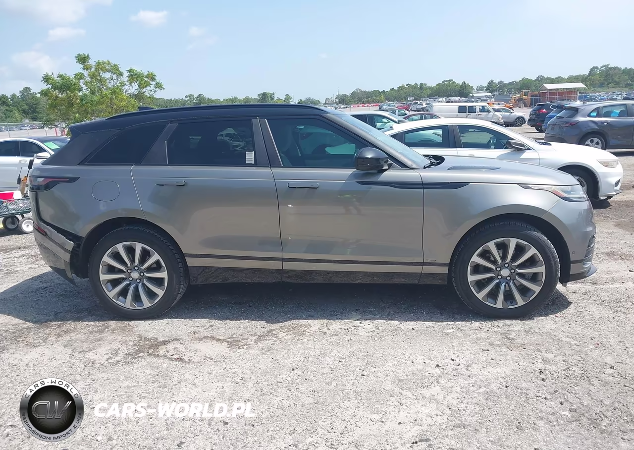 2018 Land Rover Range Rover Velar P250 Se R-Dynamic VIN:SALYL2RX7JA768097 - 13