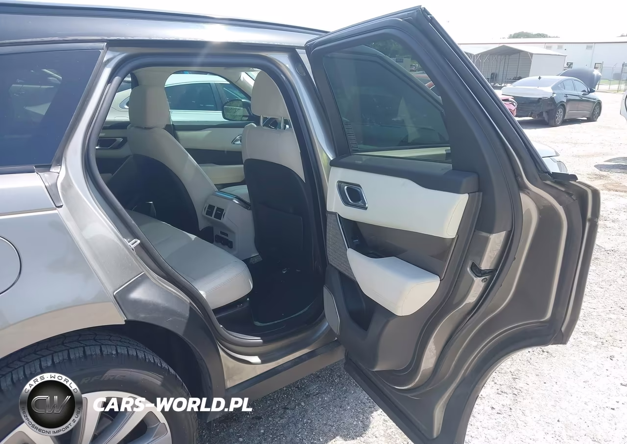 2018 Land Rover Range Rover Velar P250 Se R-Dynamic VIN:SALYL2RX7JA768097 - 8