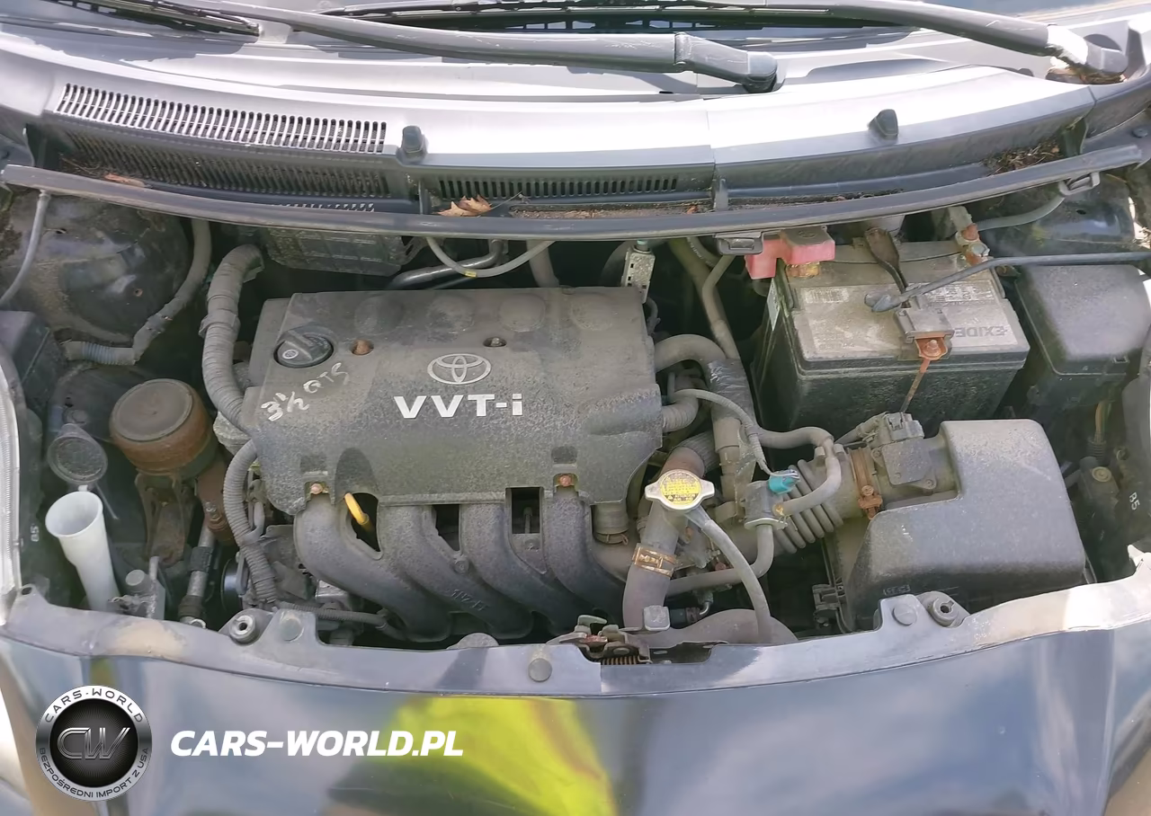 2010 Toyota Yaris VIN:JTDJT4K37A5304926 - 10