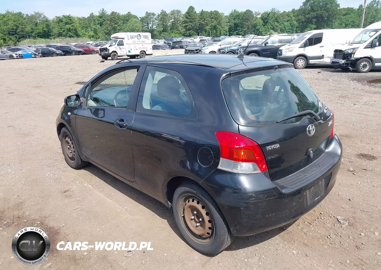 2010 Toyota Yaris VIN:JTDJT4K37A5304926 - 3