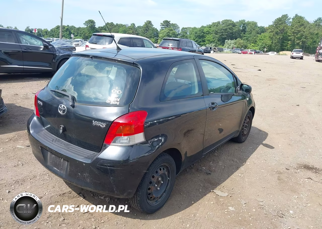 2010 Toyota Yaris VIN:JTDJT4K37A5304926 - 4