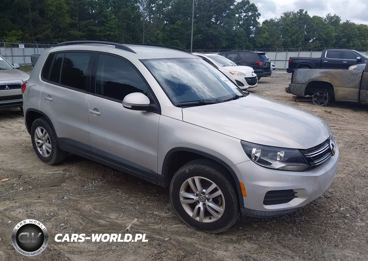 2015 Volkswagen Tiguan S