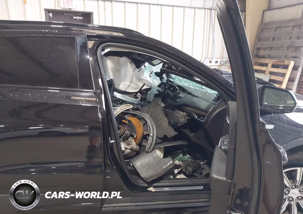 2019 Cadillac Xt4 Sport VIN:1GYFZFR43KF103707 - 5