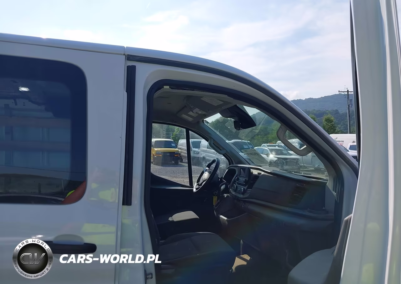 2024 Ford Transit-250 VIN:1FTBR1Y82RKA33761 - 5