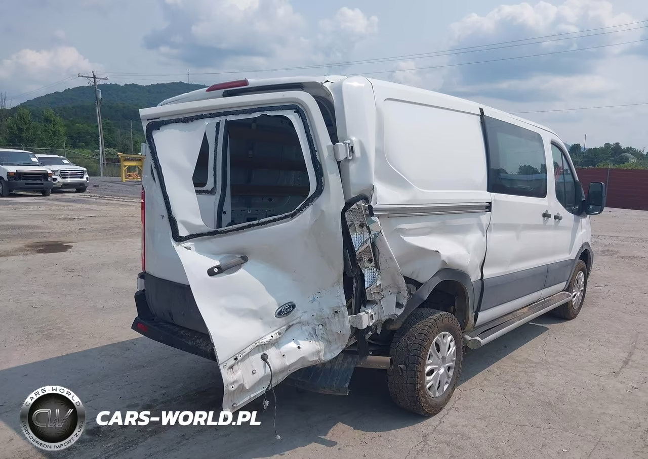 2024 Ford Transit-250 VIN:1FTBR1Y82RKA33761 - 6