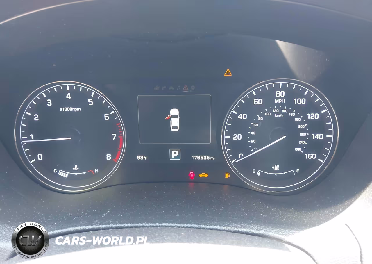 2017 Genesis G80 3.8 VIN:KMHGN4JE3HU205118 - 7