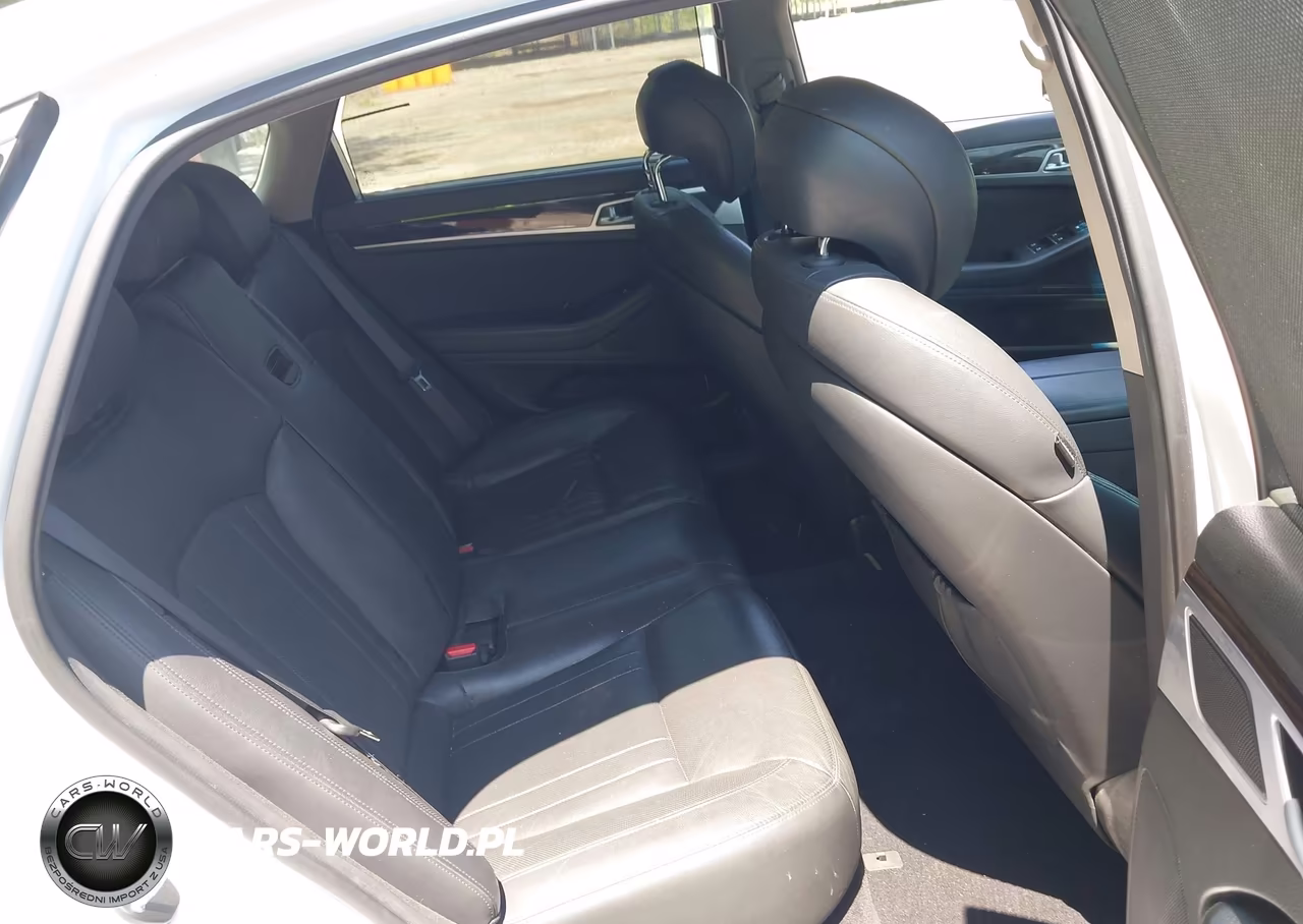 2017 Genesis G80 3.8 VIN:KMHGN4JE3HU205118 - 8