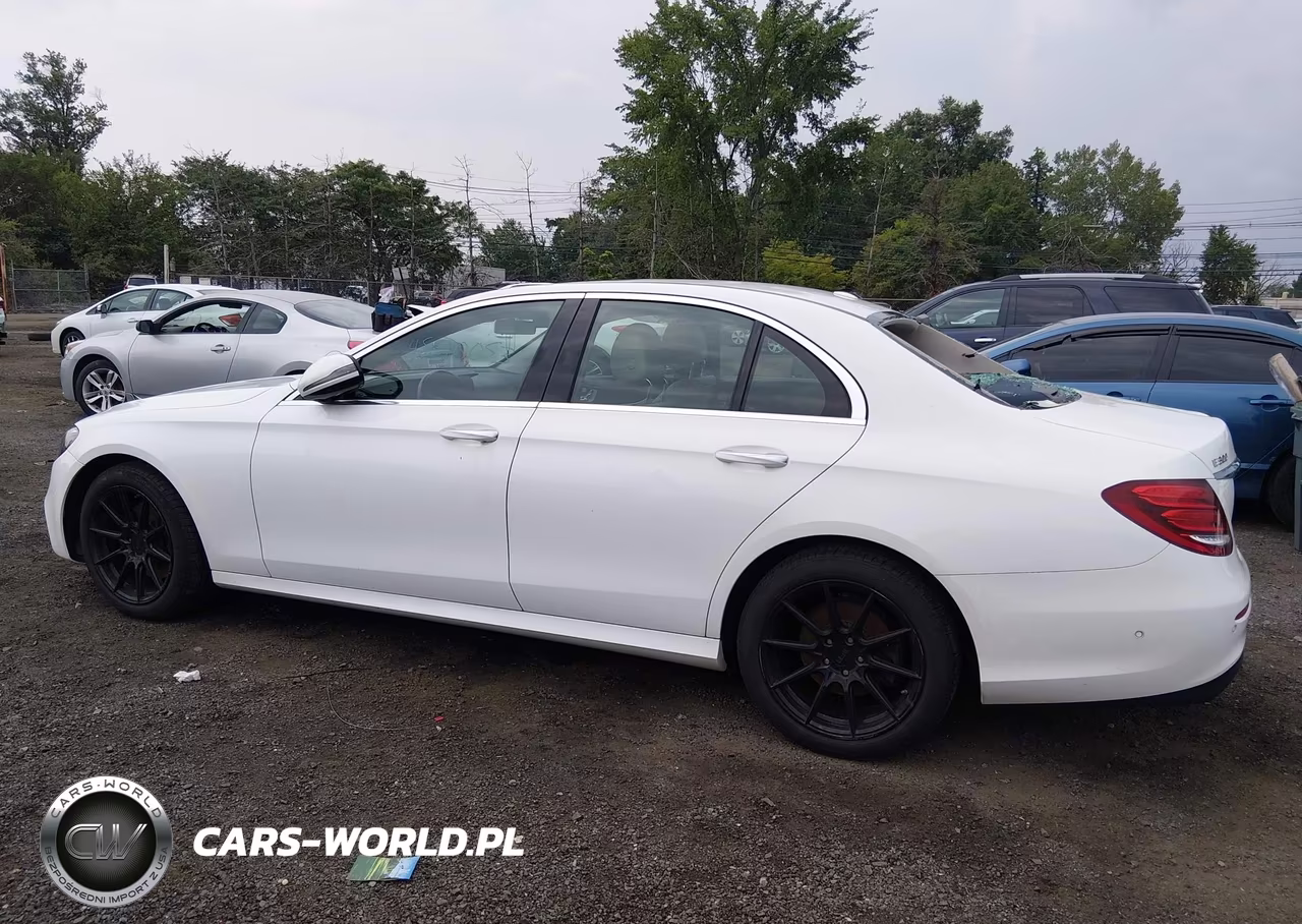 2018 Mercedes-Benz E 300 4Matic VIN:WDDZF4KB6JA377249 - 14