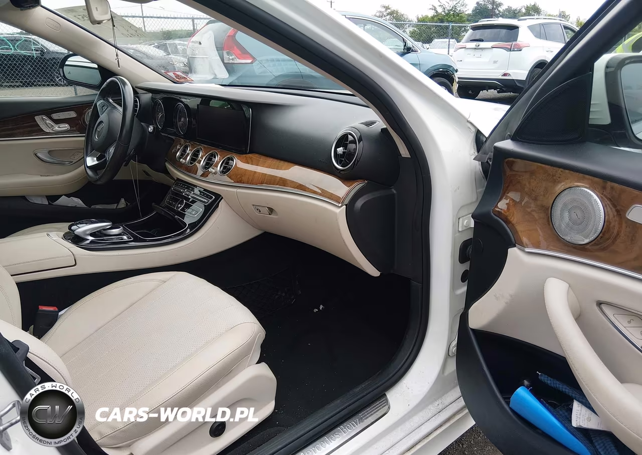 2018 Mercedes-Benz E 300 4Matic VIN:WDDZF4KB6JA377249 - 5
