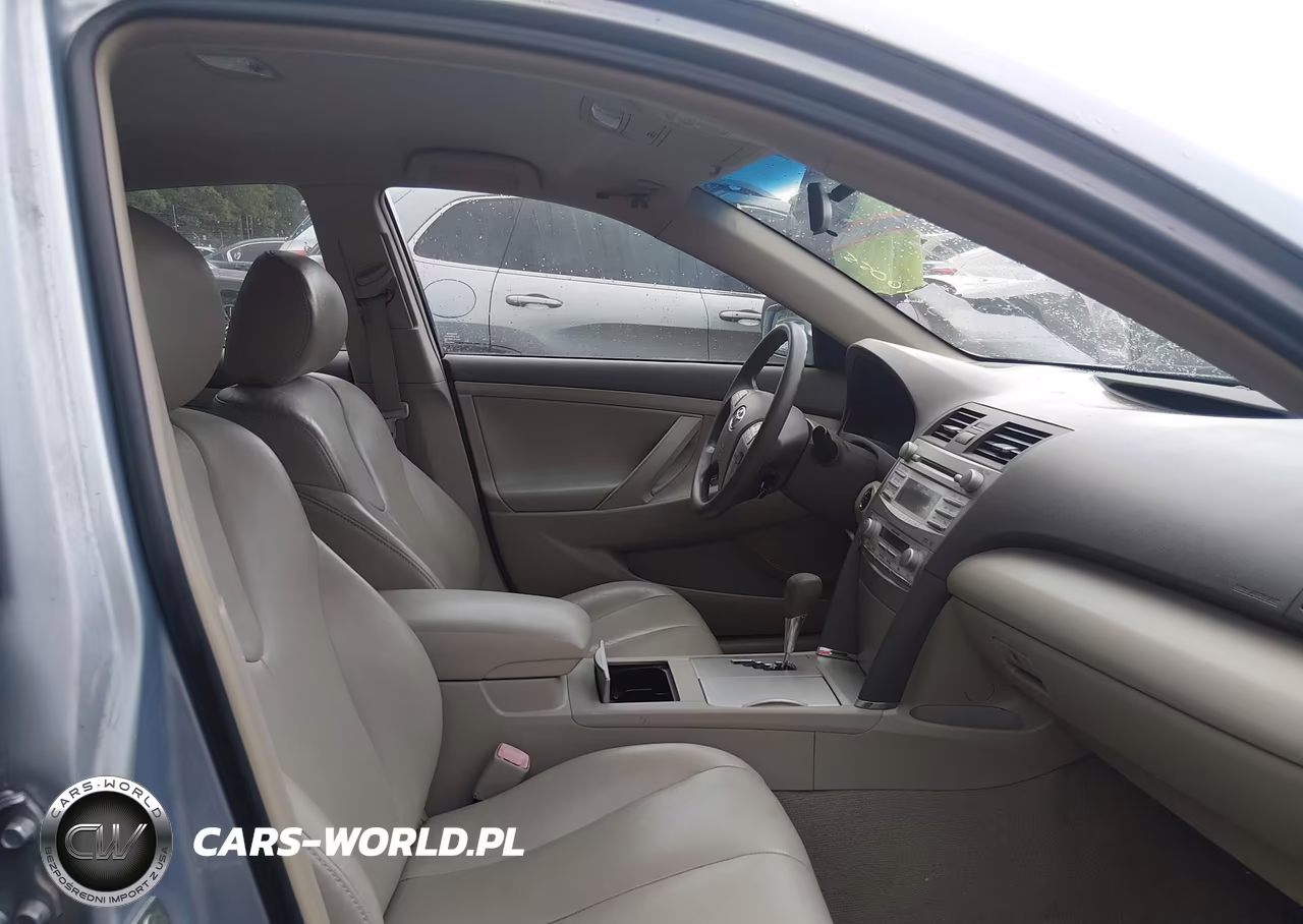 2011 Toyota Camry Hybrid VIN:4T1BB3EK0BU133458 - 5