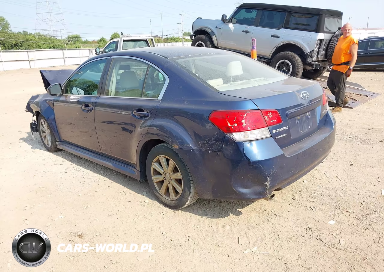 2010 Subaru Legacy 2.5I Premium VIN:4S3BMCG66A3215536 - 3