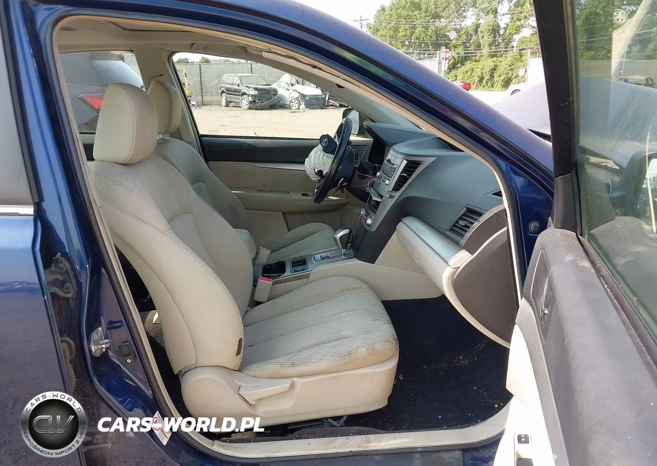 2010 Subaru Legacy 2.5I Premium VIN:4S3BMCG66A3215536 - 5