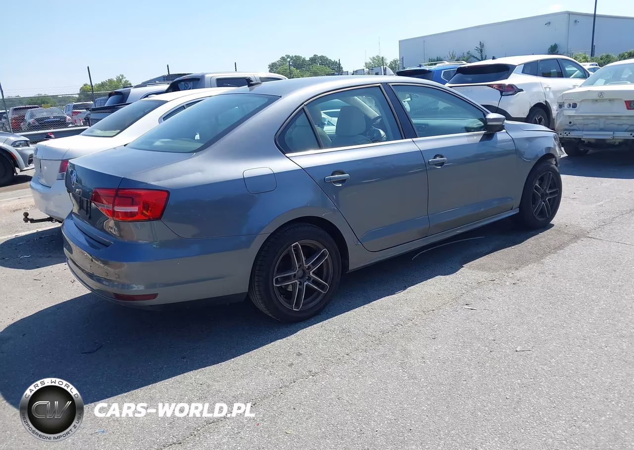 2015 Volkswagen Jetta 1.8T Se VIN:3VWD07AJ9FM282689 - 4