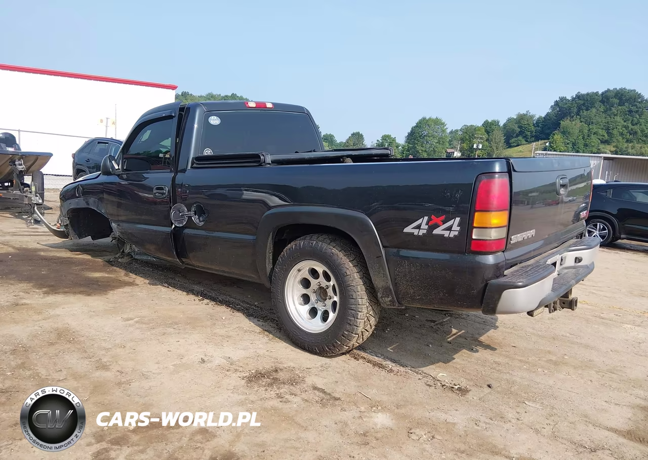 2005 GMC Sierra 1500 Work Truck VIN:1GTEK14T15Z213200 - 3