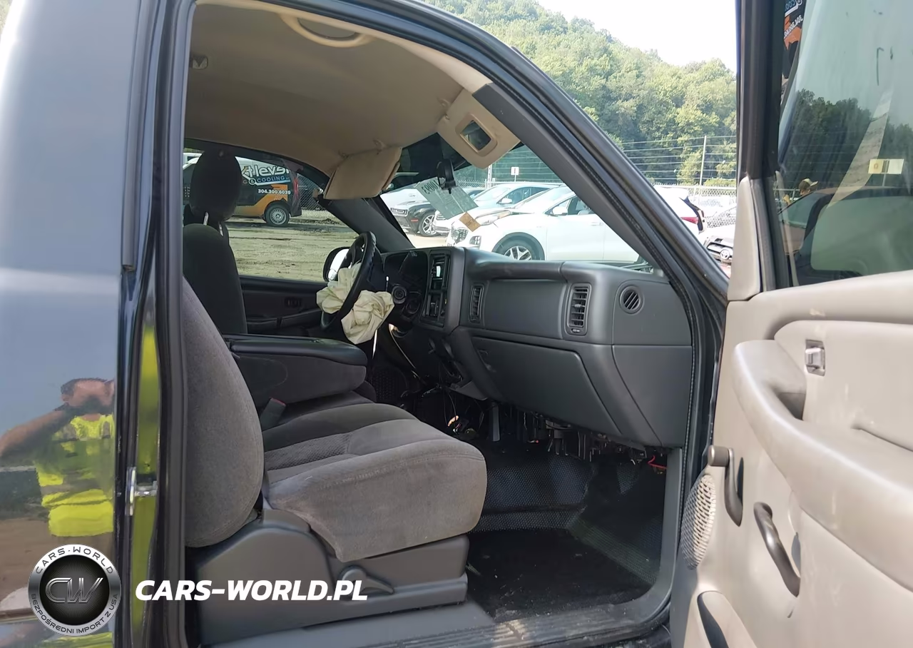 2005 GMC Sierra 1500 Work Truck VIN:1GTEK14T15Z213200 - 5