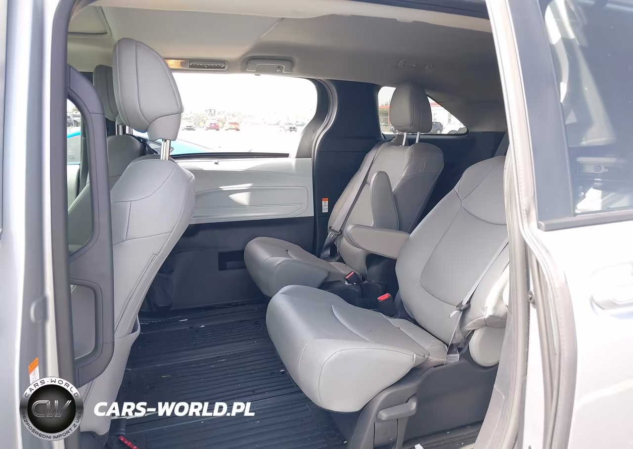 2025 Toyota Sienna Xle VIN:5TDYRKEC5SS281834 - 8