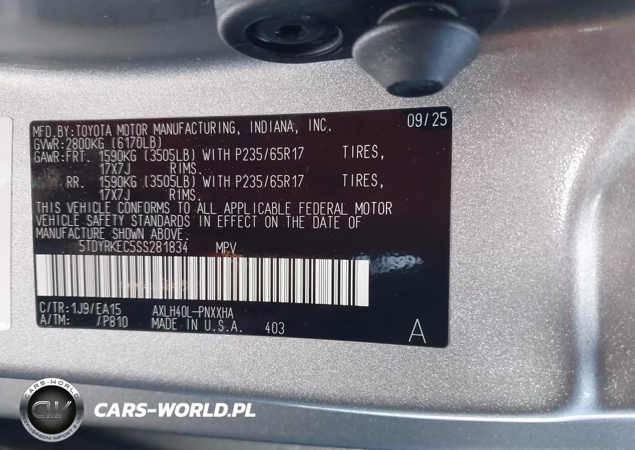 2025 Toyota Sienna Xle VIN:5TDYRKEC5SS281834 - 9