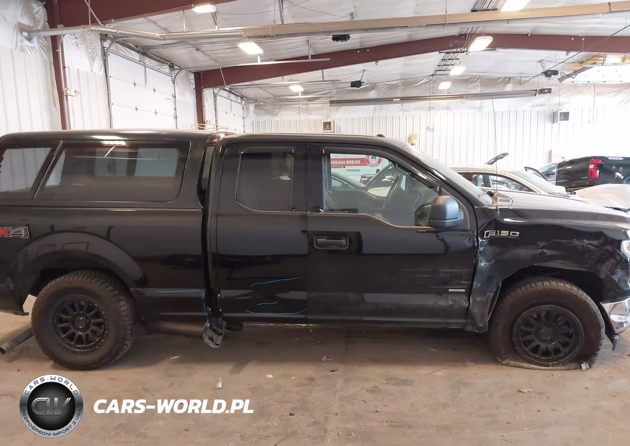 2017 Ford F-150 Xlt VIN:1FTEX1EP1HFB12893 - 13
