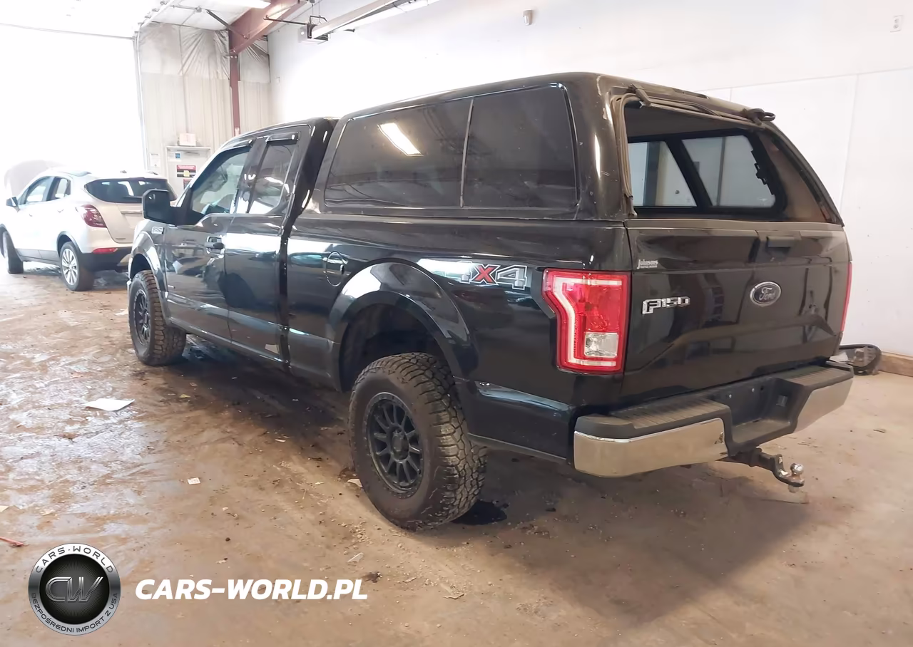 2017 Ford F-150 Xlt VIN:1FTEX1EP1HFB12893 - 3
