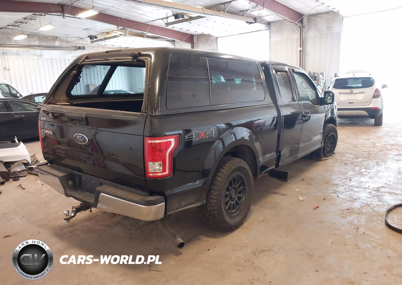 2017 Ford F-150 Xlt VIN:1FTEX1EP1HFB12893 - 4