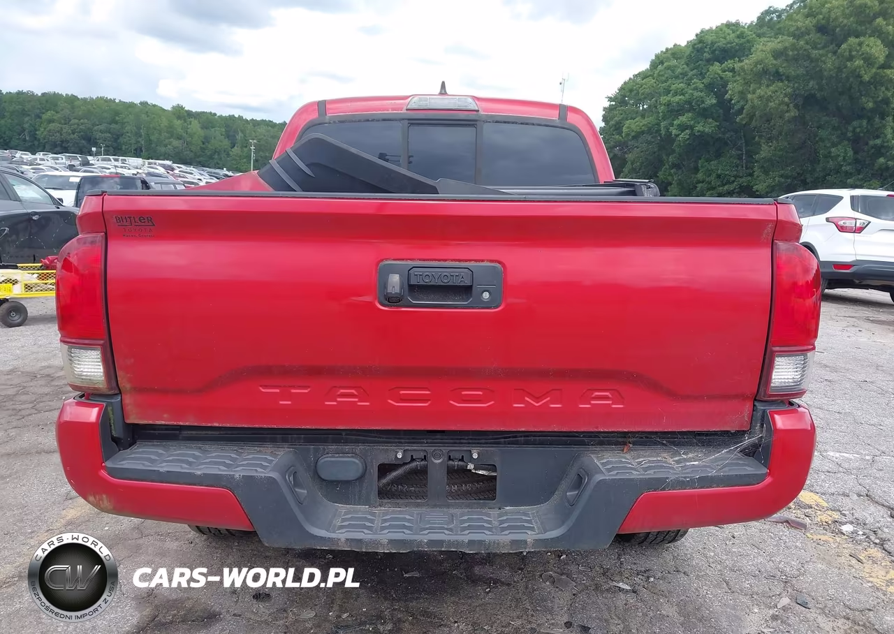 2018 Toyota Tacoma Sr VIN:5TFAX5GN9JX116756 - 17