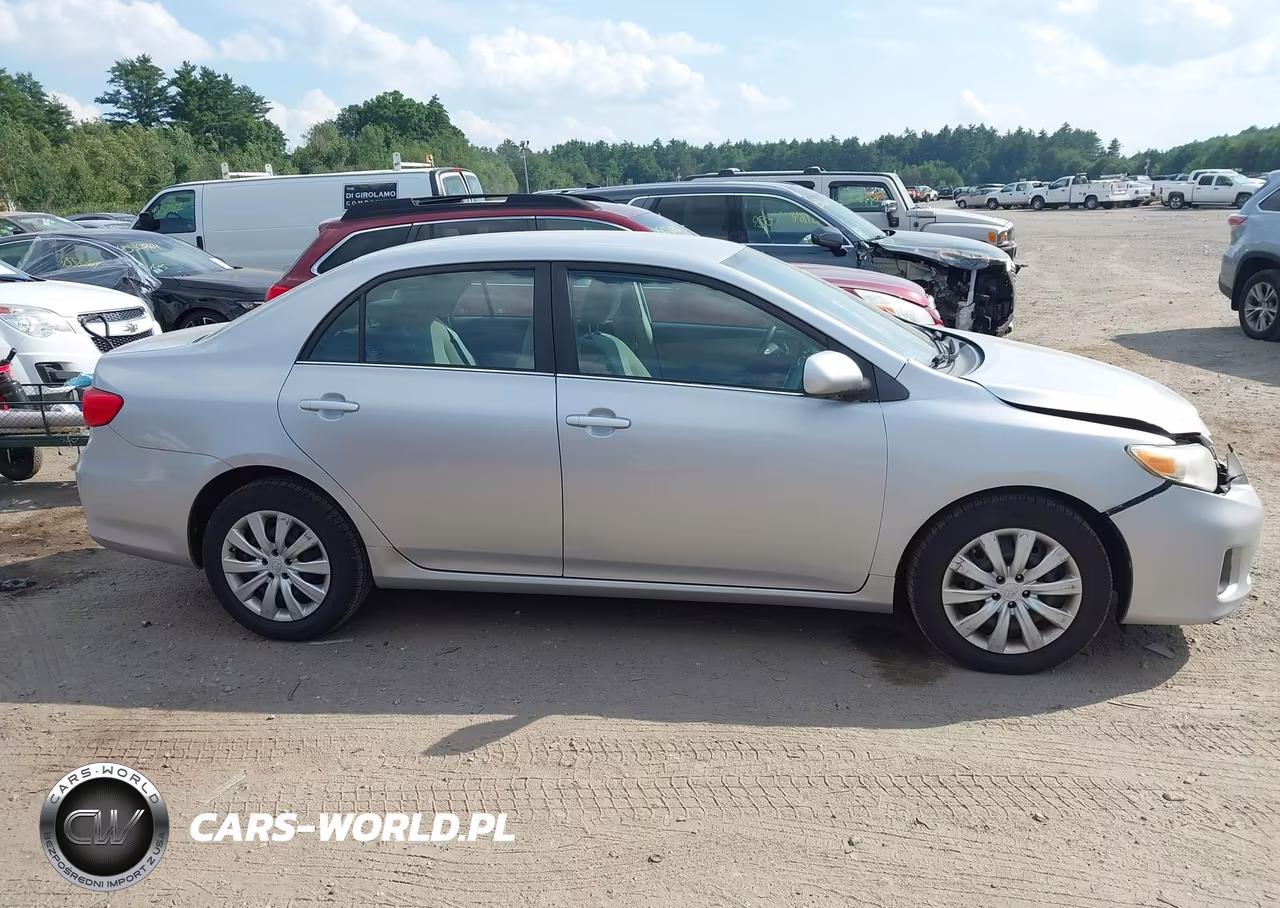 2013 Toyota Corolla Le VIN:2T1BU4EE2DC926954 - 13