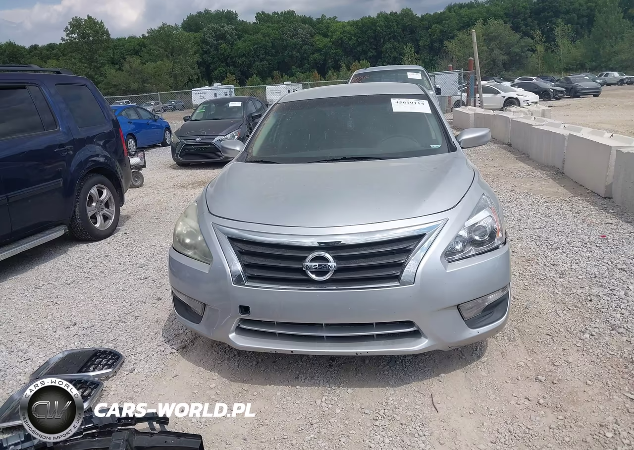 2014 Nissan Altima 2.5 S VIN:1N4AL3AP1EC136688 - 13