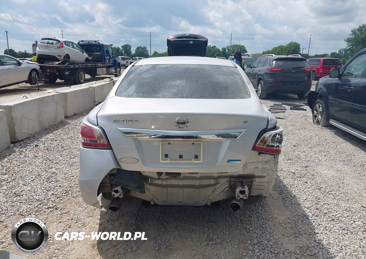 2014 Nissan Altima 2.5 S VIN:1N4AL3AP1EC136688 - 17
