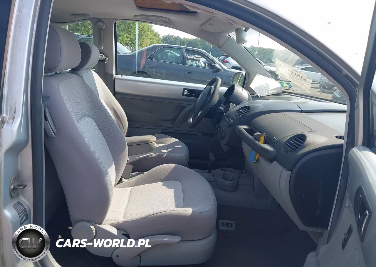 2003 Volkswagen New Beetle Gls 2.0L VIN:3VWCK21CX3M409553 - 5