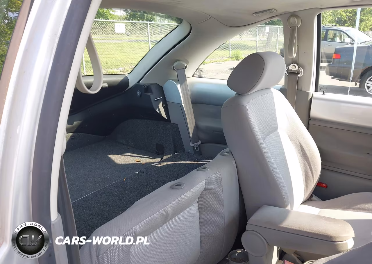 2003 Volkswagen New Beetle Gls 2.0L VIN:3VWCK21CX3M409553 - 8